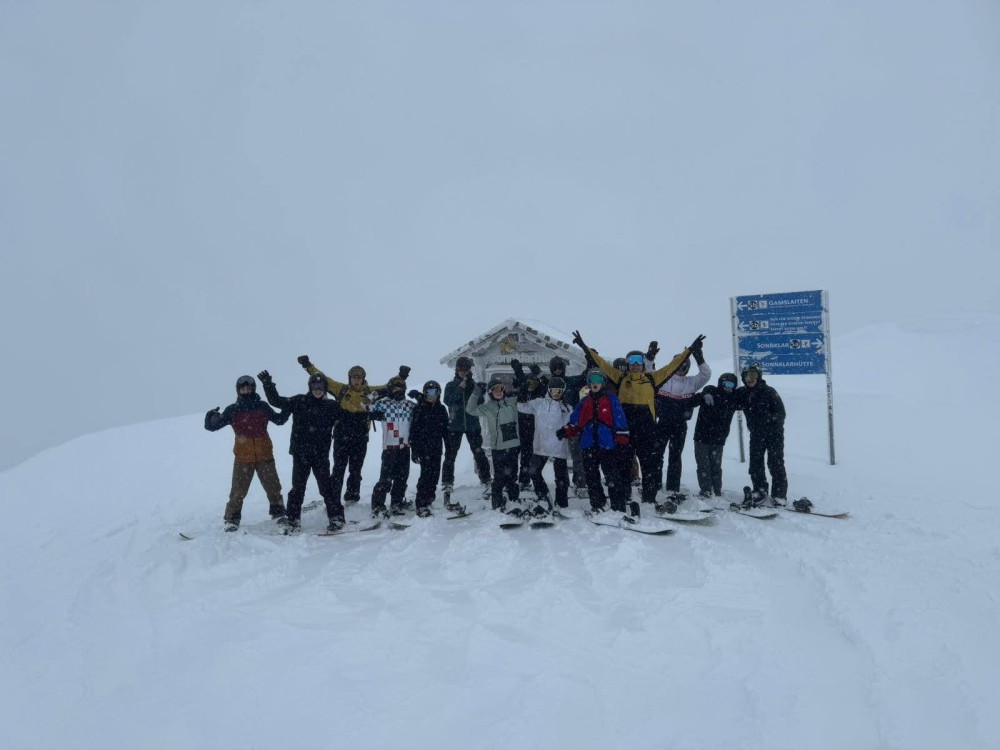 Deelnemers van SnowX Kerst